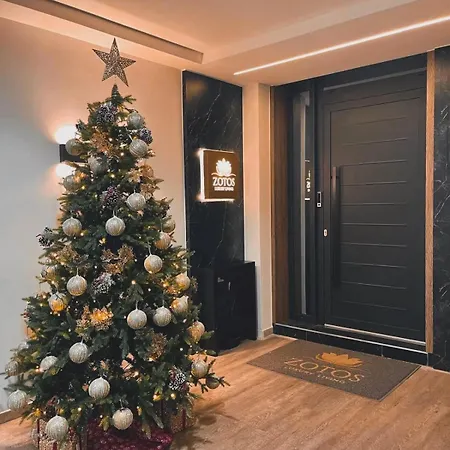 Zotos Luxury Living דירה