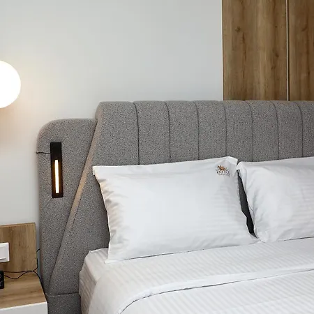 Zotos Luxury Living * סלוניקי