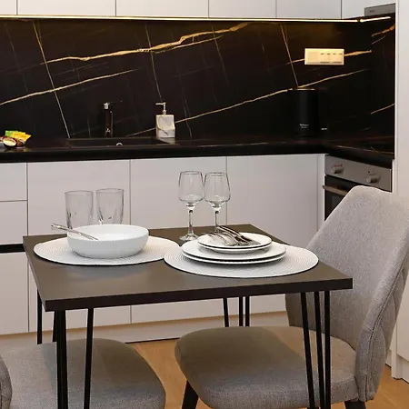 Zotos Luxury Living Apartmán *