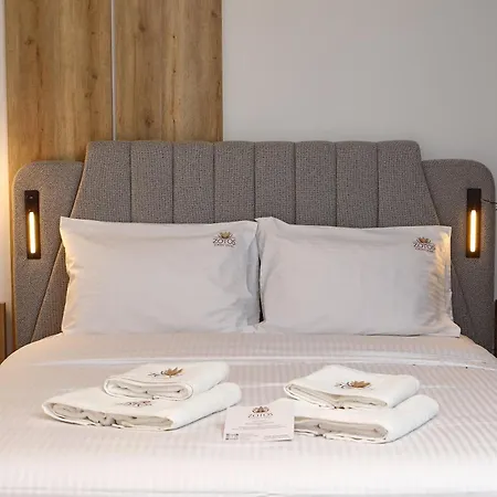 Zotos Luxury Living * Soluň