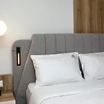 Zotos Luxury Living * テッサロニキ