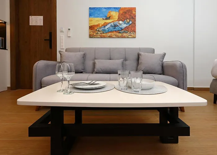 Zotos Luxury Living Apartment *
